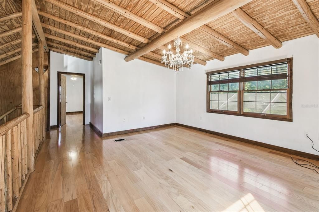 Active With Contract: $420,000 (3 beds, 2 baths, 1760 Square Feet)