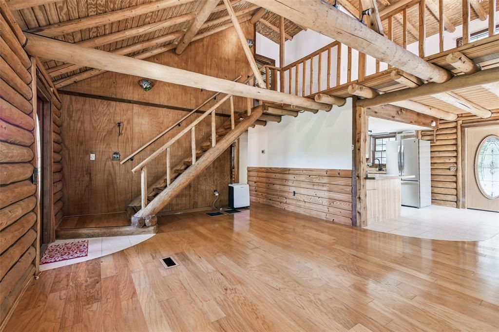 Active With Contract: $420,000 (3 beds, 2 baths, 1760 Square Feet)