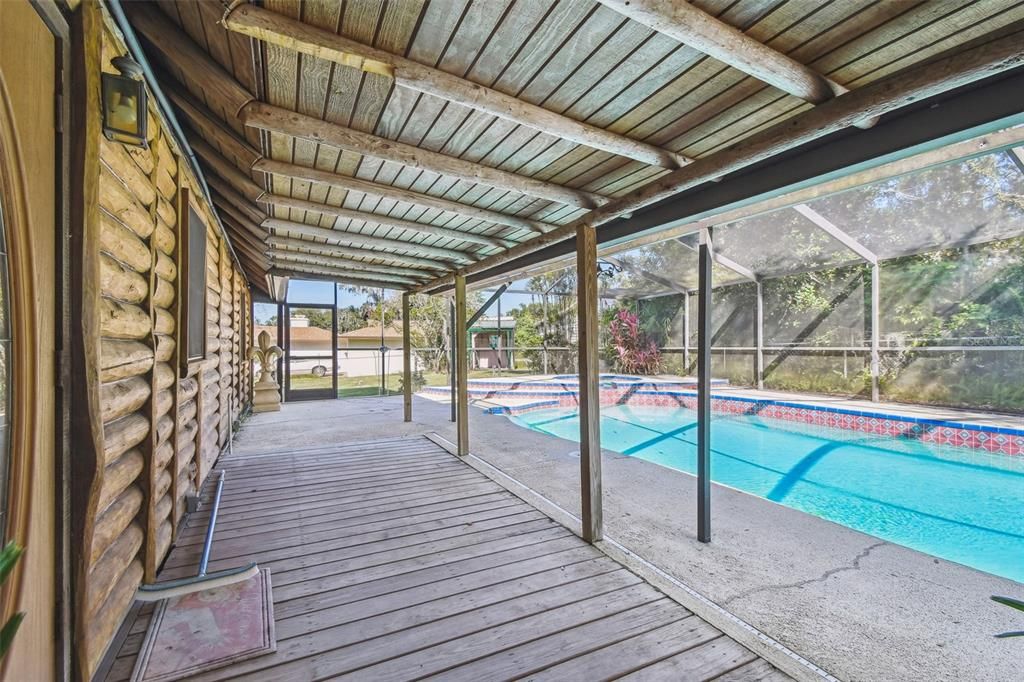 Active With Contract: $420,000 (3 beds, 2 baths, 1760 Square Feet)