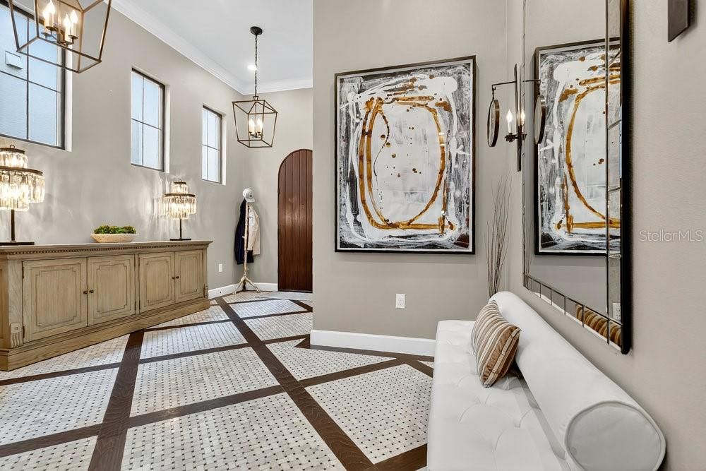 En Venta: $1,375,000 (4 camas, 3 baños, 3246 Pies cuadrados)