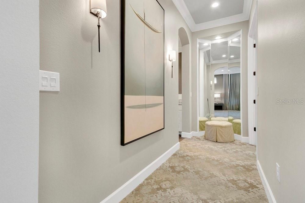 En Venta: $1,375,000 (4 camas, 3 baños, 3246 Pies cuadrados)