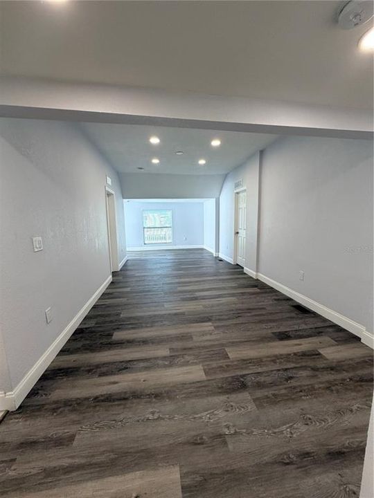 For Sale: $449,900 (4 beds, 2 baths, 1986 Square Feet)