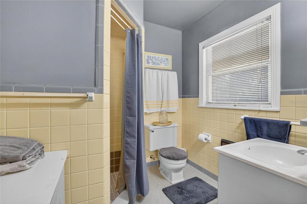 For Sale: $759,900 (3 beds, 2 baths, 3078 Square Feet)