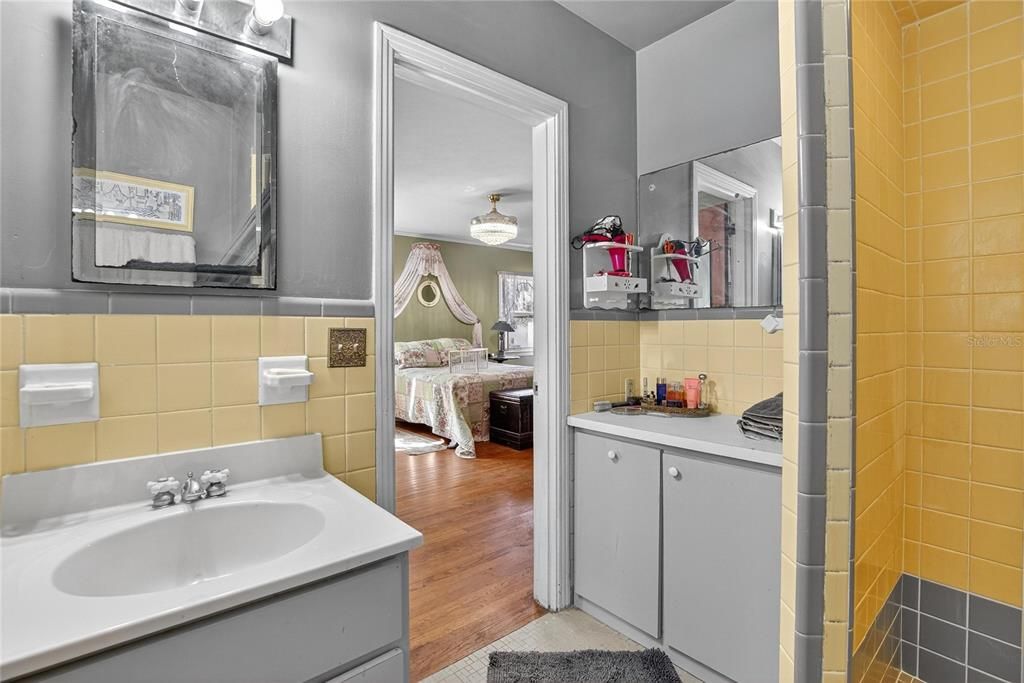 For Sale: $759,900 (3 beds, 2 baths, 3078 Square Feet)