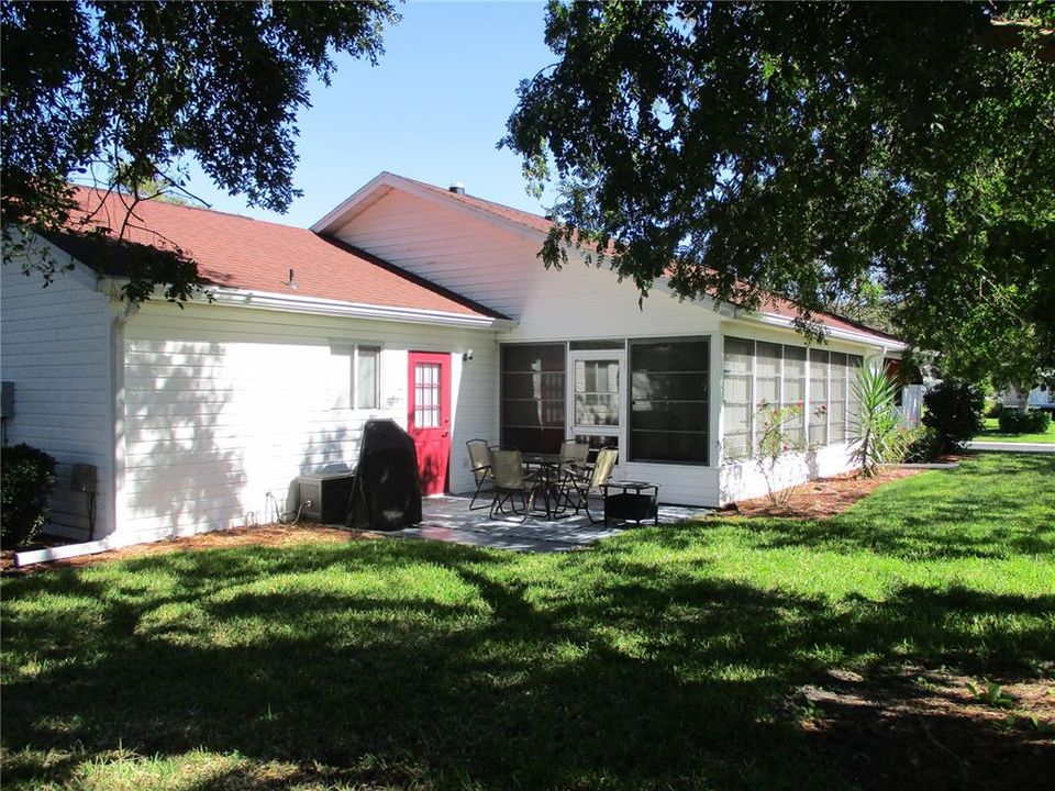 For Sale: $249,000 (2 beds, 2 baths, 1678 Square Feet)