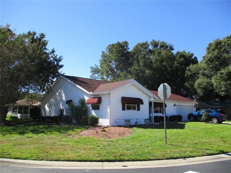 For Sale: $249,000 (2 beds, 2 baths, 1678 Square Feet)