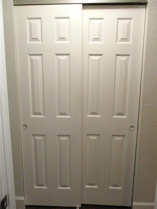 For Sale: $249,000 (2 beds, 2 baths, 1678 Square Feet)