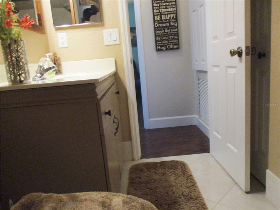 For Sale: $249,000 (2 beds, 2 baths, 1678 Square Feet)