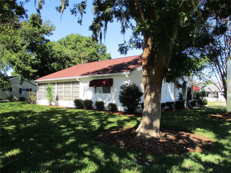 For Sale: $249,000 (2 beds, 2 baths, 1678 Square Feet)