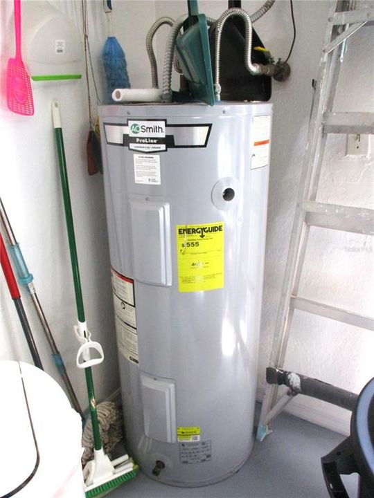 For Sale: $249,000 (2 beds, 2 baths, 1678 Square Feet)