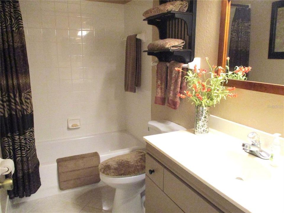 For Sale: $249,000 (2 beds, 2 baths, 1678 Square Feet)