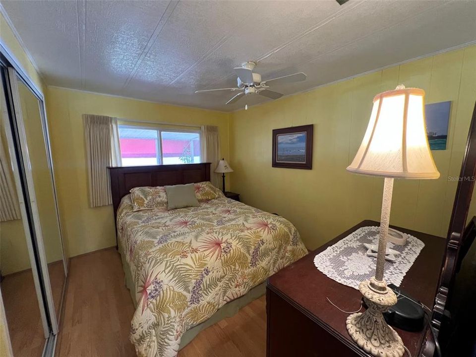 For Sale: $144,900 (2 beds, 2 baths, 1056 Square Feet)