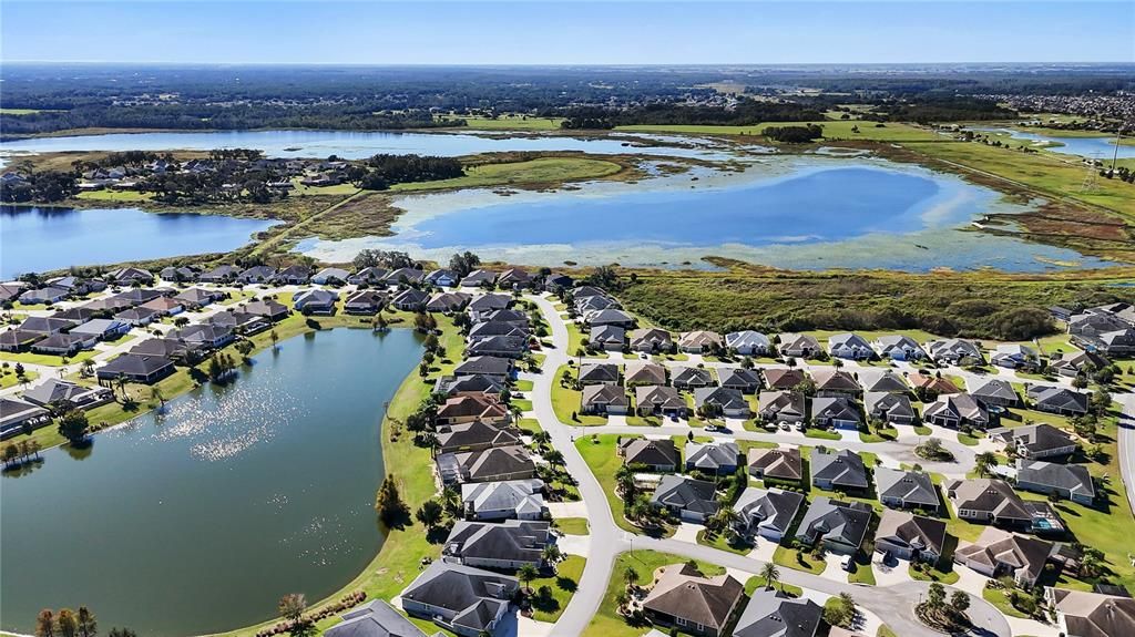 For Sale: $499,900 (3 beds, 2 baths, 1998 Square Feet)