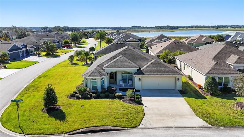 For Sale: $499,900 (3 beds, 2 baths, 1998 Square Feet)