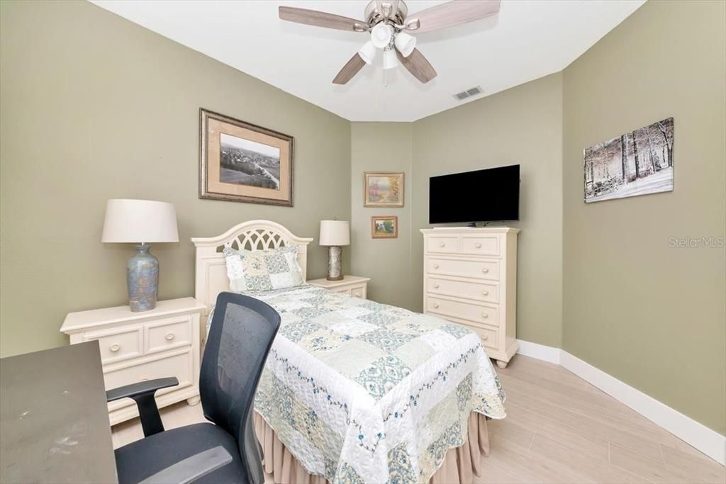 На продажу: $579,700 (3 спален, 2 ванн, 1707 Квадратных фут)