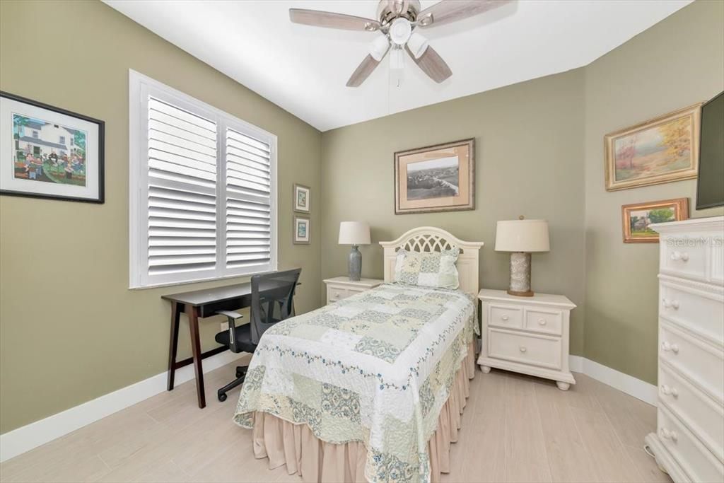 На продажу: $579,700 (3 спален, 2 ванн, 1707 Квадратных фут)