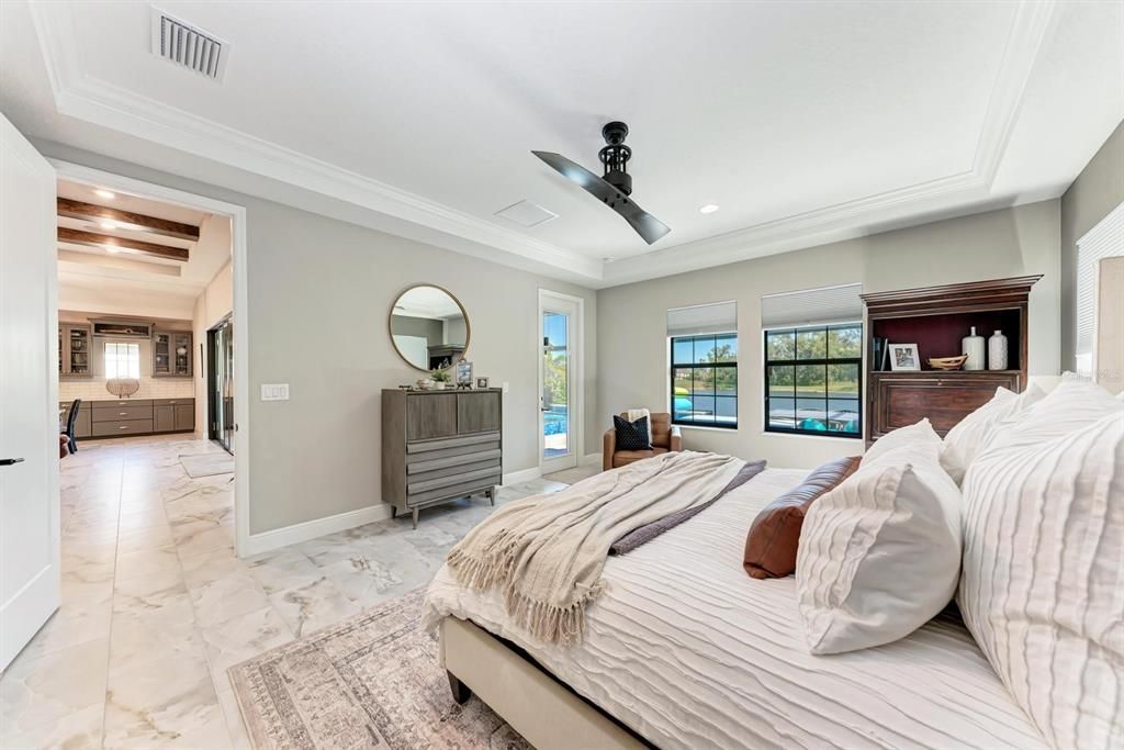 Active With Contract: $927,000 (5 beds, 4 baths, 3172 Square Feet)