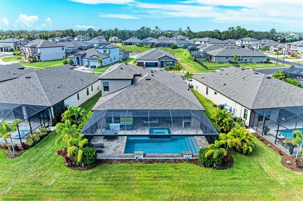 Active With Contract: $927,000 (5 beds, 4 baths, 3172 Square Feet)