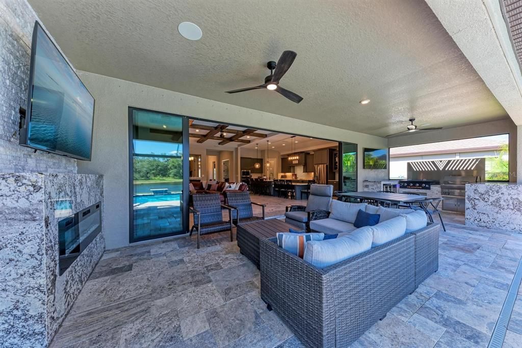 Active With Contract: $927,000 (5 beds, 4 baths, 3172 Square Feet)