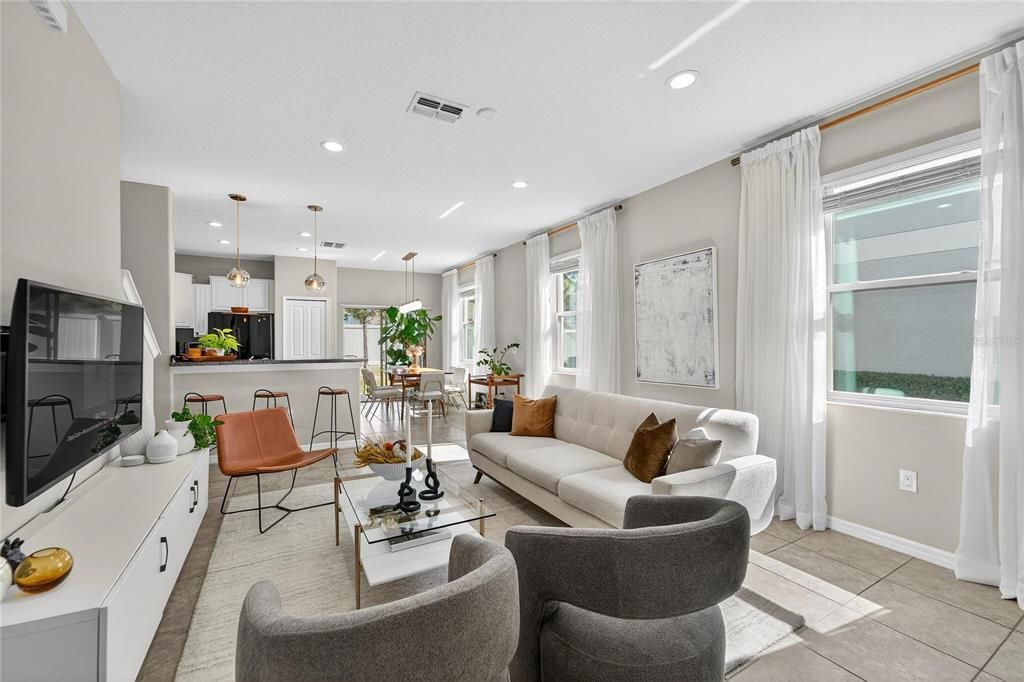 Под контрактом: $2,000 (2 спален, 2 ванн, 1548 Квадратных фут)