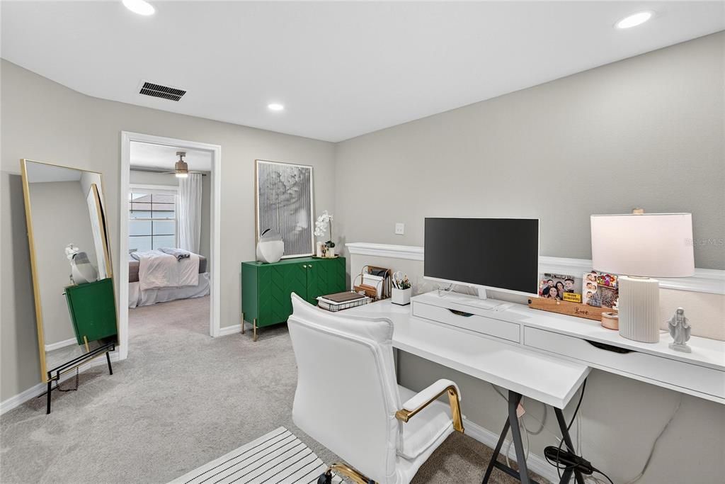 Под контрактом: $2,000 (2 спален, 2 ванн, 1548 Квадратных фут)