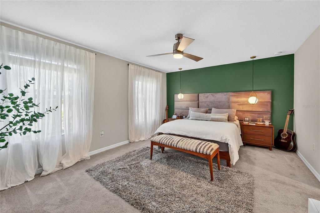 Под контрактом: $2,000 (2 спален, 2 ванн, 1548 Квадратных фут)