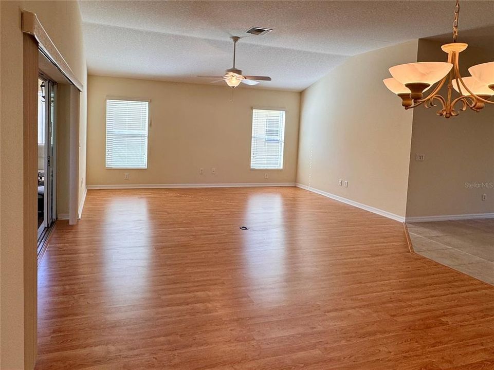 En Venta: $479,900 (3 camas, 2 baños, 1997 Pies cuadrados)