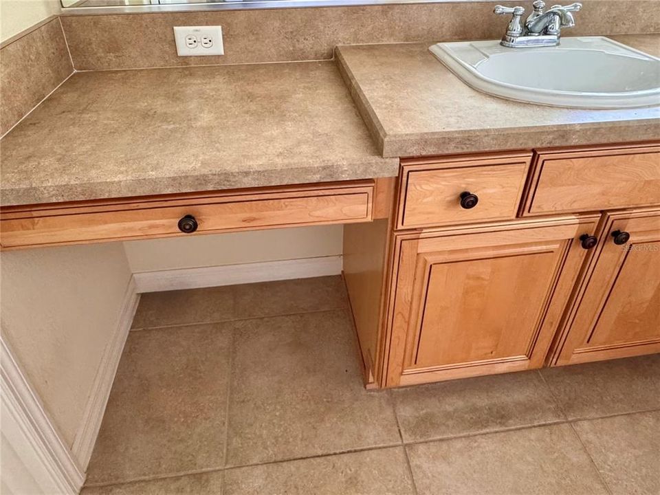 En Venta: $479,900 (3 camas, 2 baños, 1997 Pies cuadrados)