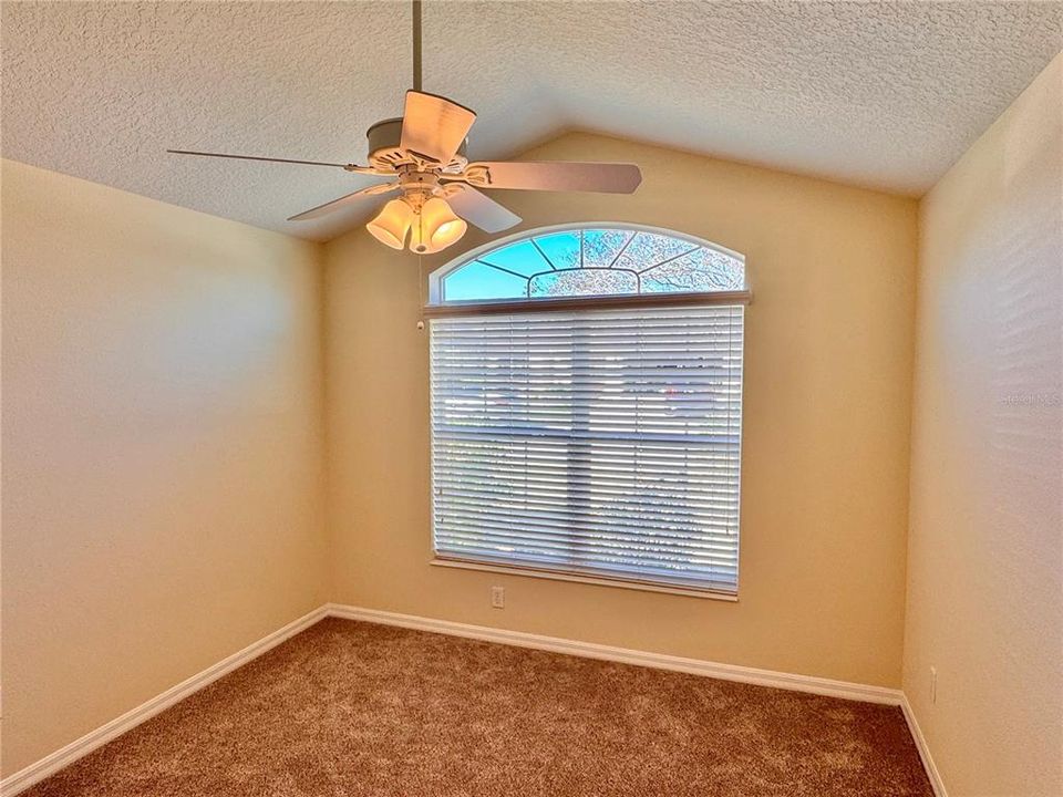 En Venta: $479,900 (3 camas, 2 baños, 1997 Pies cuadrados)