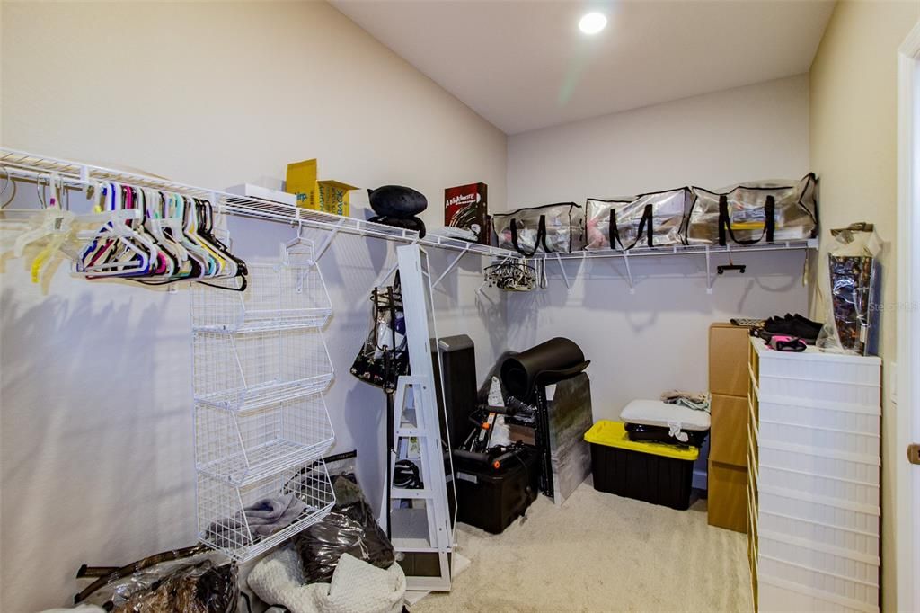 En Venta: $529,900 (3 camas, 2 baños, 2037 Pies cuadrados)