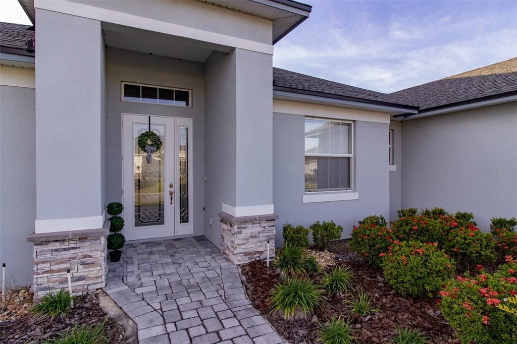 En Venta: $529,900 (3 camas, 2 baños, 2037 Pies cuadrados)