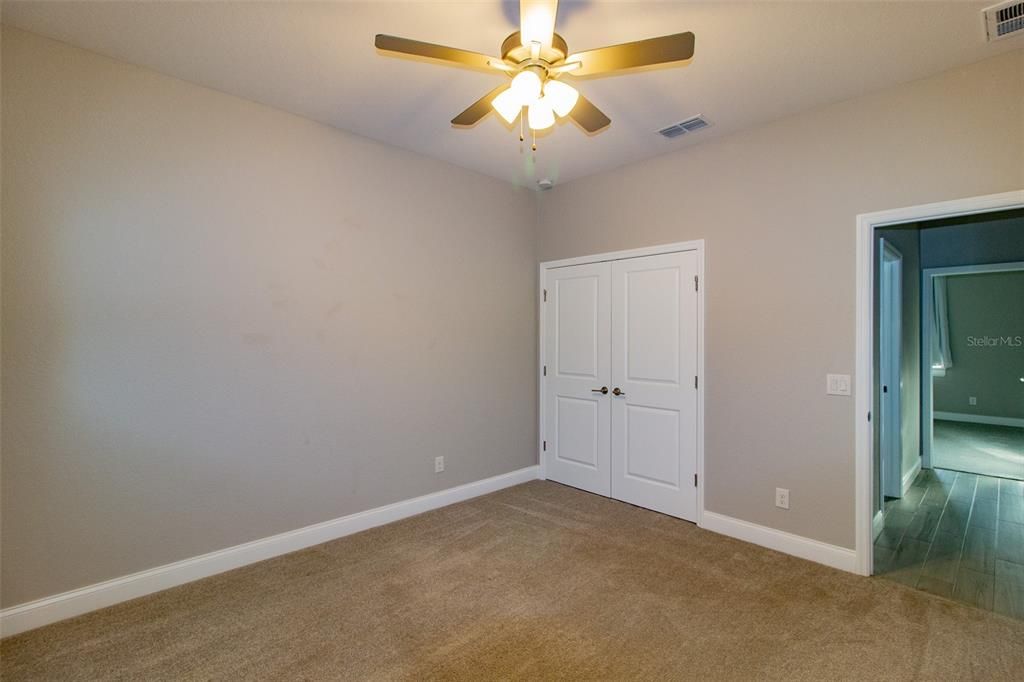 En Venta: $529,900 (3 camas, 2 baños, 2037 Pies cuadrados)