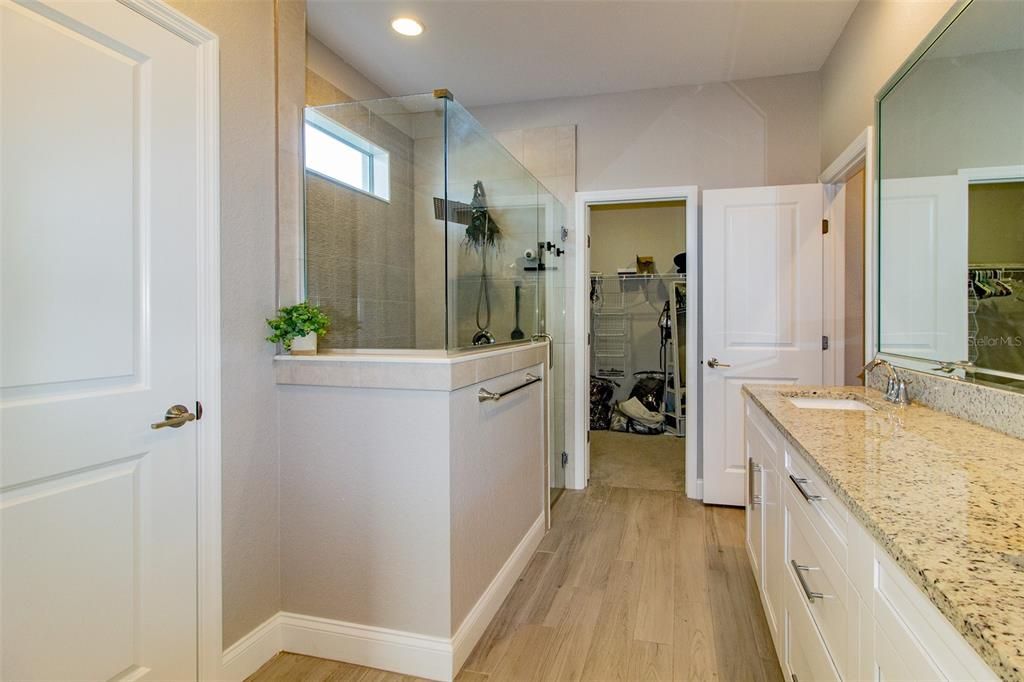 En Venta: $529,900 (3 camas, 2 baños, 2037 Pies cuadrados)