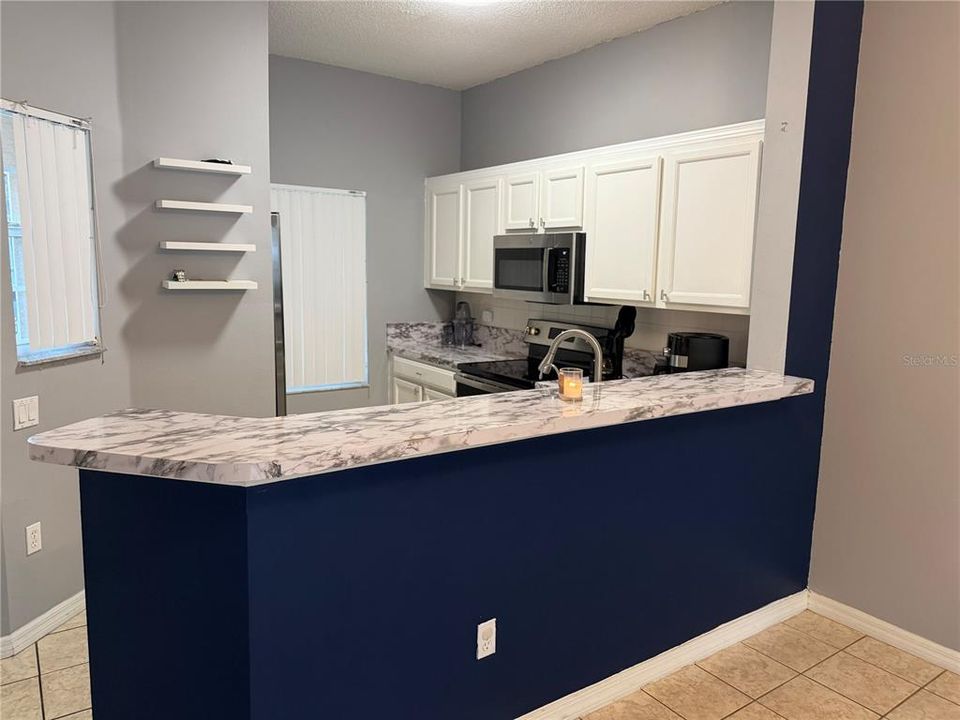 For Sale: $270,000 (3 beds, 2 baths, 1291 Square Feet)