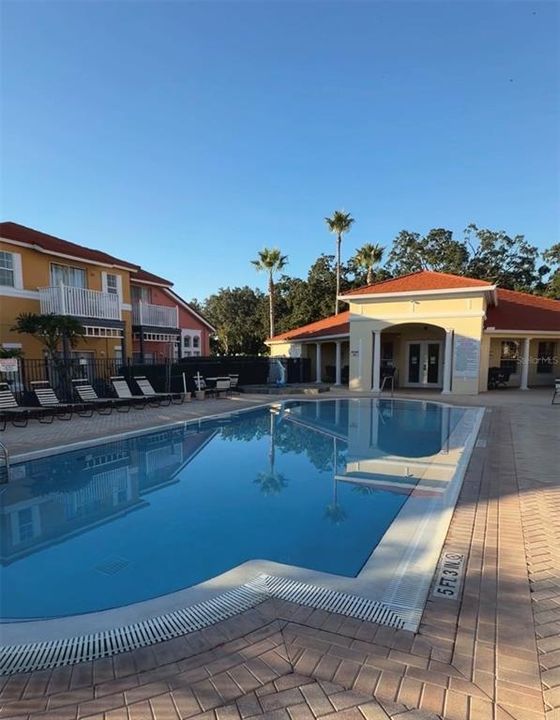 For Sale: $270,000 (3 beds, 2 baths, 1291 Square Feet)