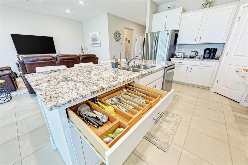 En Renta: $3,200 (4 camas, 2 baños, 2035 Pies cuadrados)