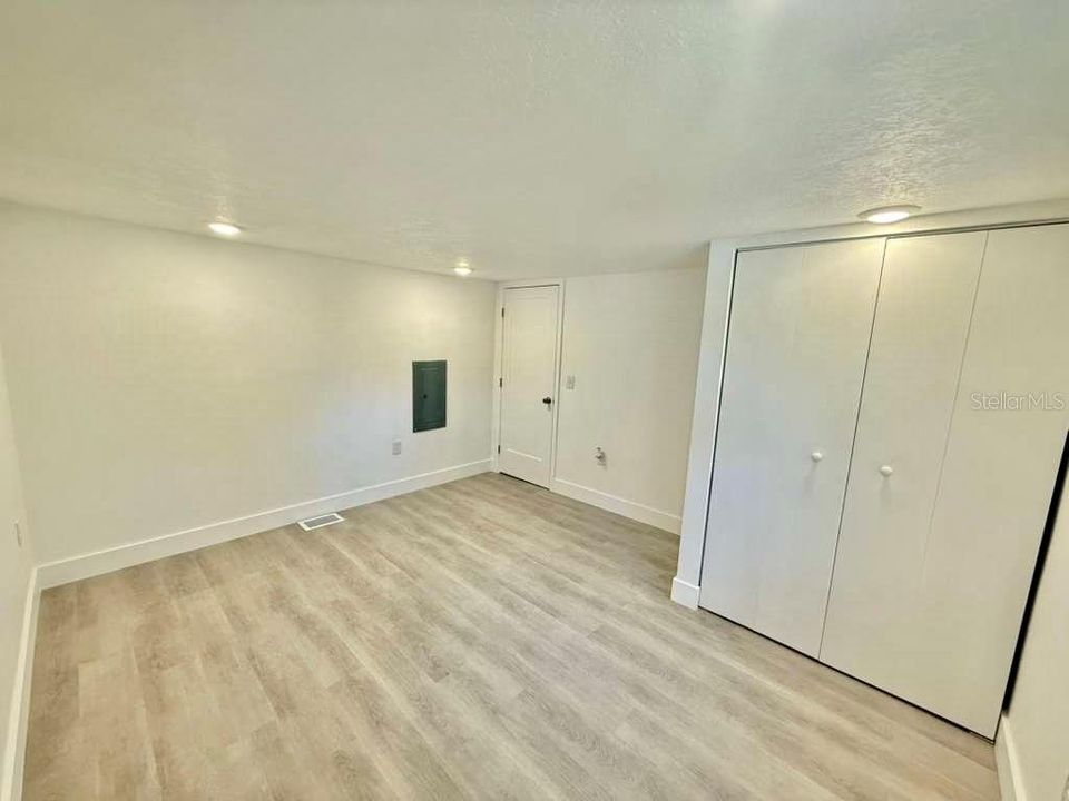 На продажу: $350,000 (3 спален, 2 ванн, 1116 Квадратных фут)