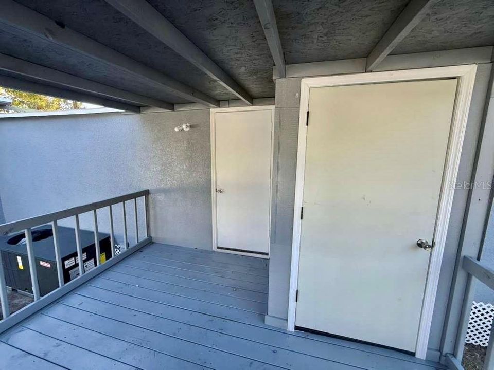 На продажу: $350,000 (3 спален, 2 ванн, 1116 Квадратных фут)