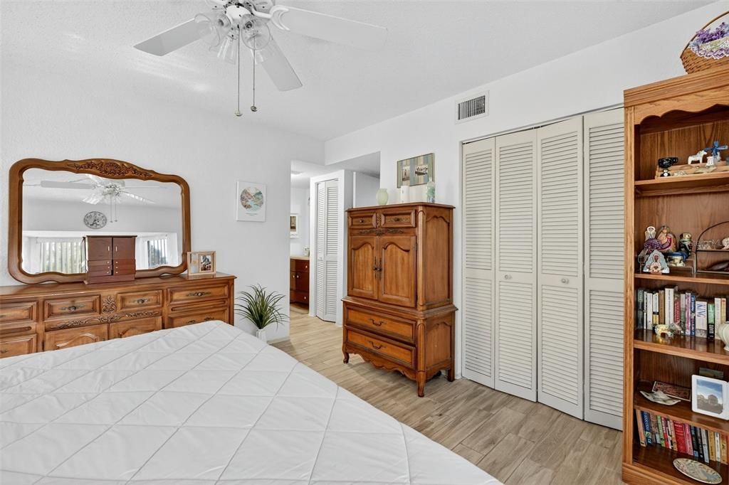 For Sale: $189,500 (3 beds, 2 baths, 1290 Square Feet)