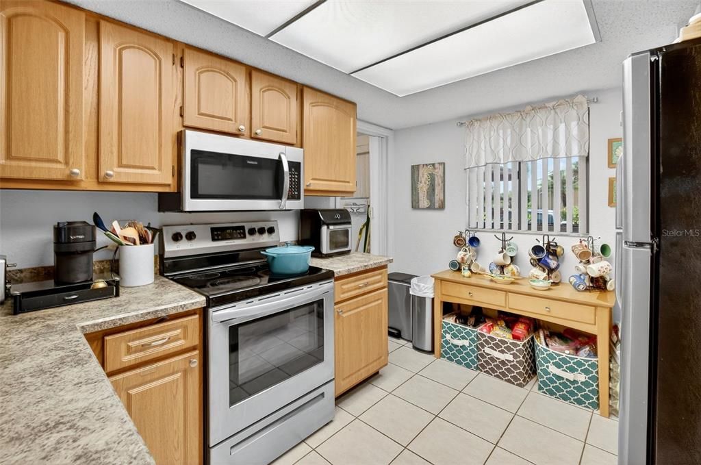 For Sale: $189,500 (3 beds, 2 baths, 1290 Square Feet)