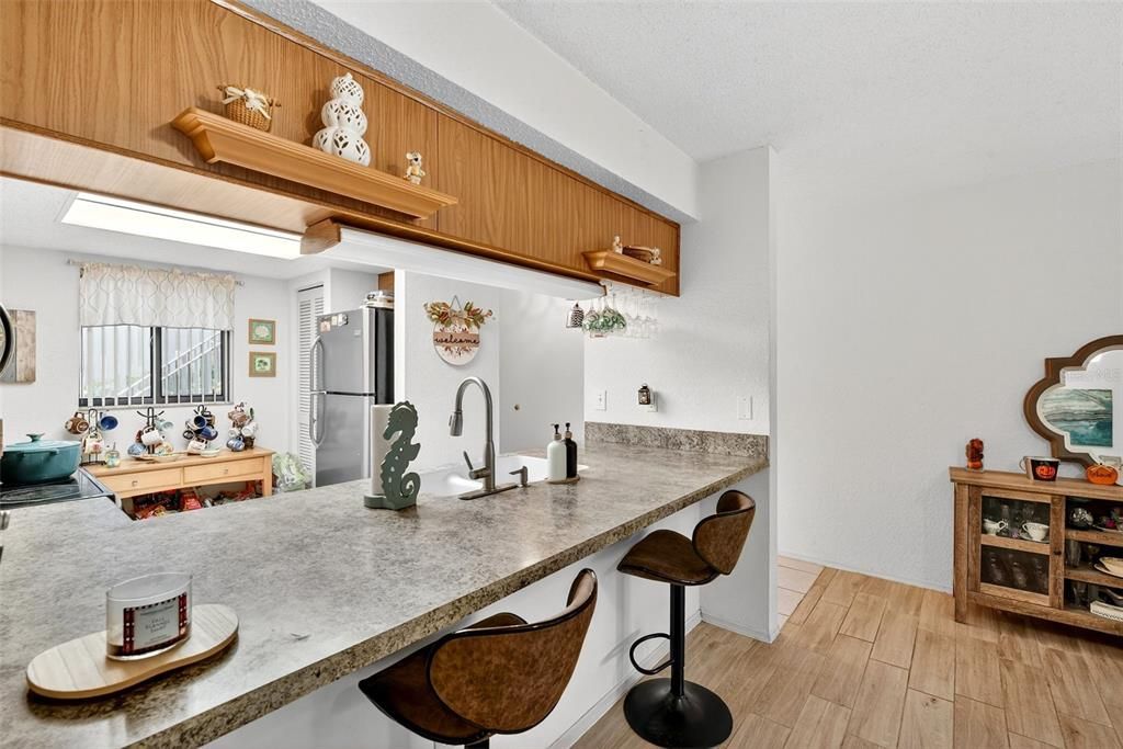 For Sale: $189,500 (3 beds, 2 baths, 1290 Square Feet)