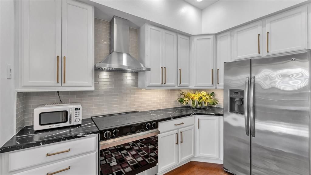 En Venta: $535,000 (3 camas, 2 baños, 2671 Pies cuadrados)