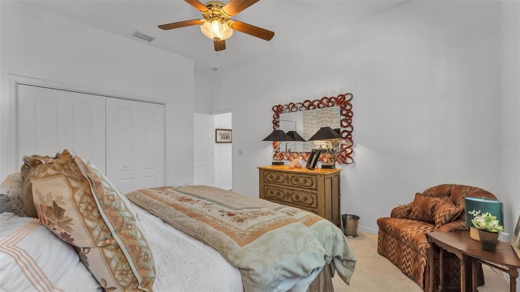 En Venta: $535,000 (3 camas, 2 baños, 2671 Pies cuadrados)