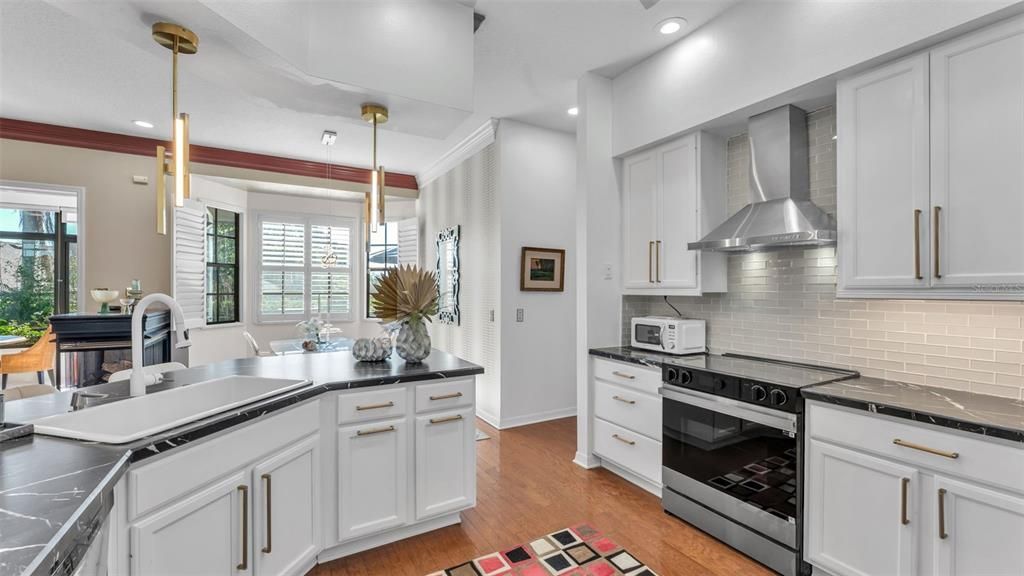 En Venta: $535,000 (3 camas, 2 baños, 2671 Pies cuadrados)