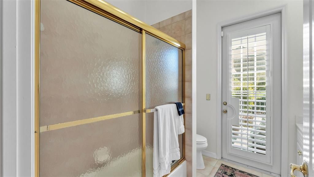 En Venta: $535,000 (3 camas, 2 baños, 2671 Pies cuadrados)