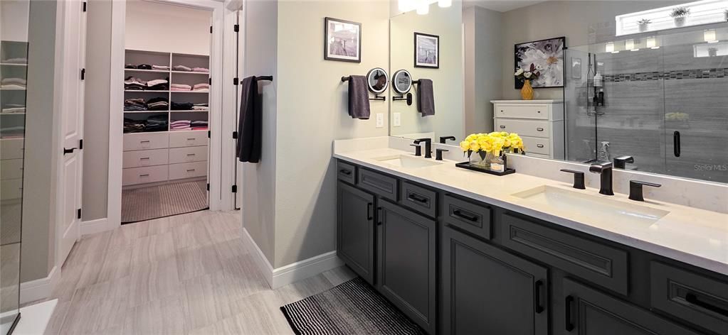 待售: $729,900 (2 贝兹, 2 浴室, 1917 平方英尺)