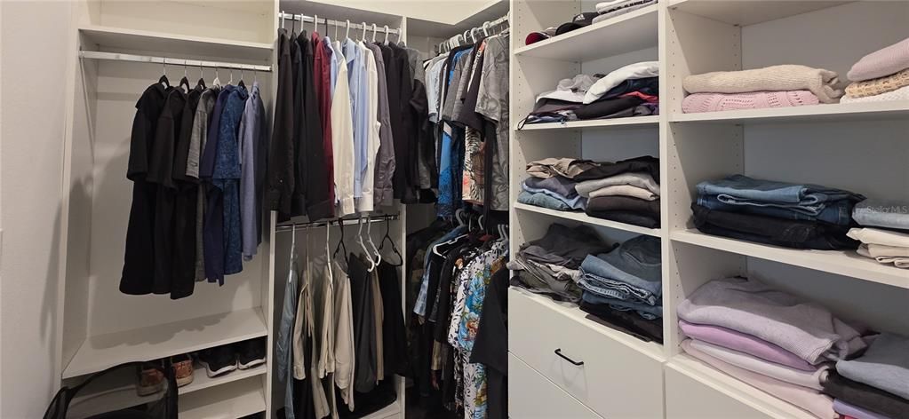 待售: $729,900 (2 贝兹, 2 浴室, 1917 平方英尺)