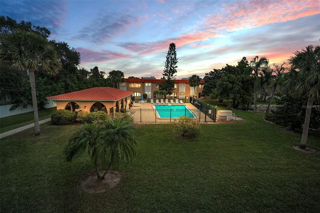 En Venta: $185,000 (2 camas, 2 baños, 1068 Pies cuadrados)