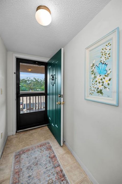 En Venta: $185,000 (2 camas, 2 baños, 1068 Pies cuadrados)