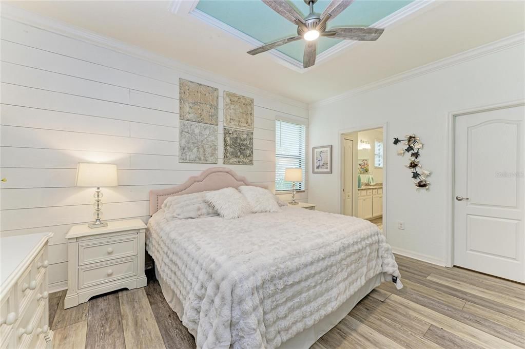 For Sale: $649,999 (3 beds, 2 baths, 1681 Square Feet)